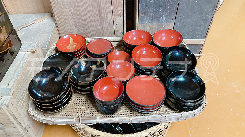 出張買取おすすめ買いクルは、実家の片付けに便利に使えた！作家ものでない輪島塗も買い取ってもらえた！（ただし値段はそんなにつきません）